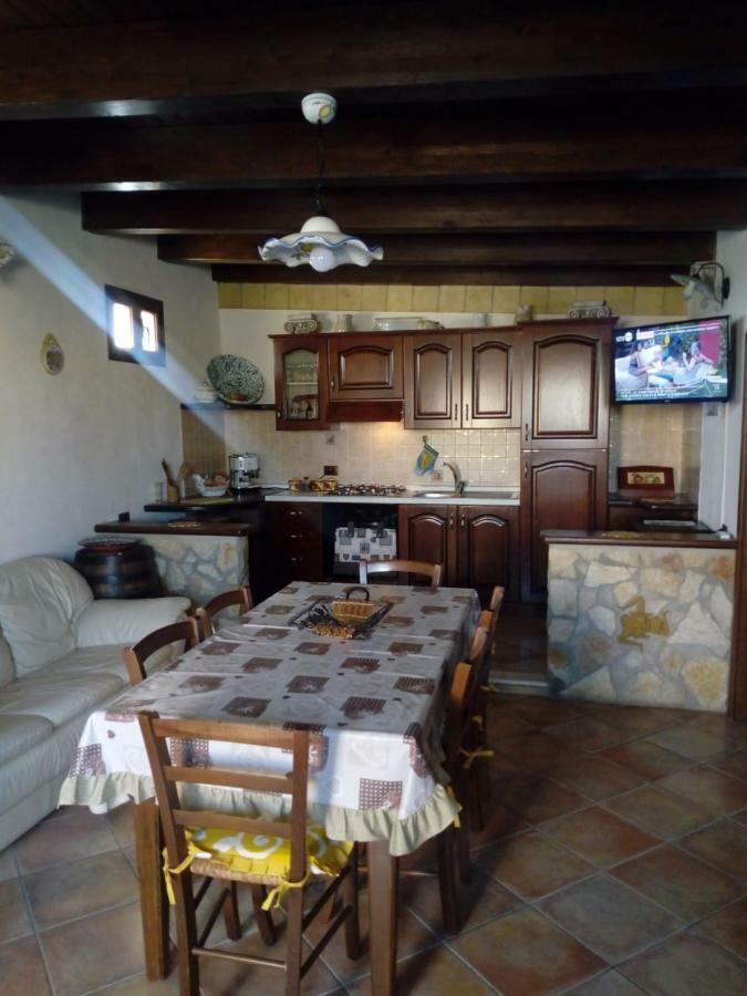Casa Vacanze Mediterraneo Villa Tre Fontane Exterior foto